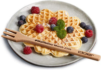 Cloer 185 Waffeleisen für kuchenartige Waffeln / 930 W/Waffelgröße 16 cm/schwere Backplatten/optische und akustische Fertigmeldung/Edelstahlgehäuse, Edelstahl, Chrom
